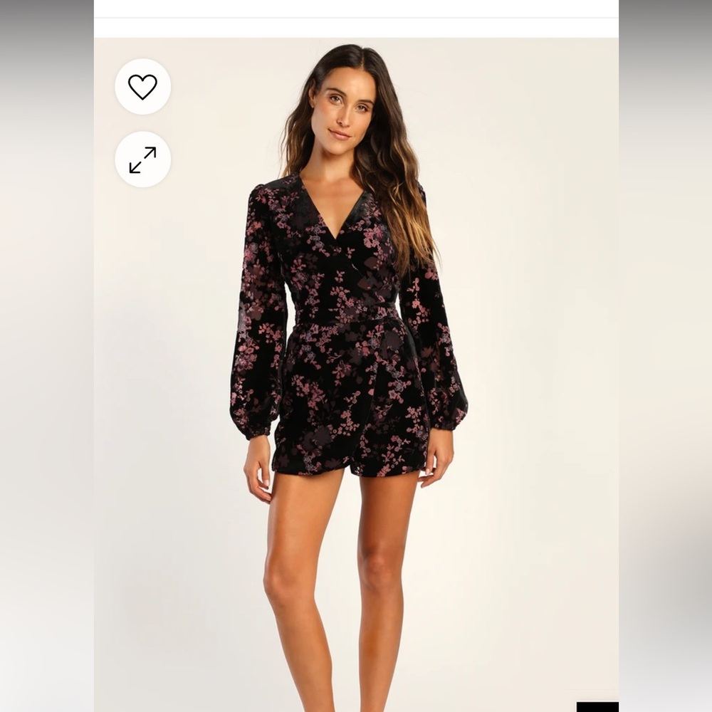 Lulus; brand new with tags; Size Small; Romper